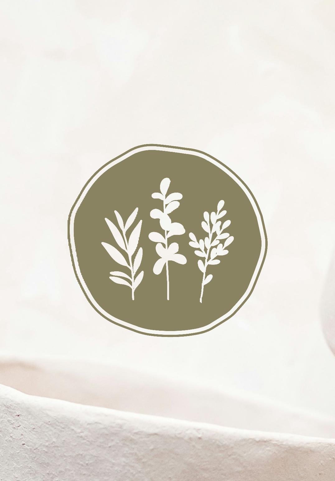 Handgezeichnetes Brand Design für Keramiklabel Natürliches Logodesign mit floralen Elementen für ein Handmade-Keramiklabel